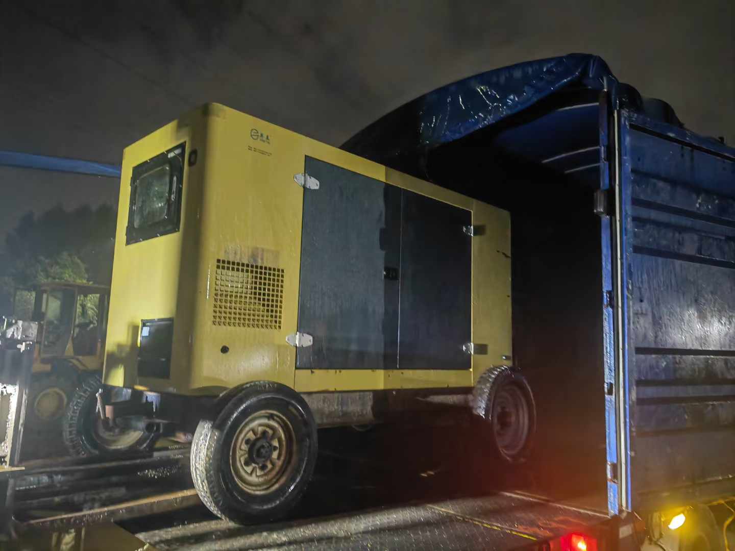 屯溪如何根据负载特性选择合适的柴油发电机？