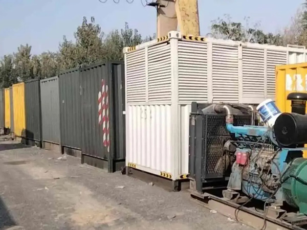 屯溪200KW柴油发电机机组每小时油耗是多少？