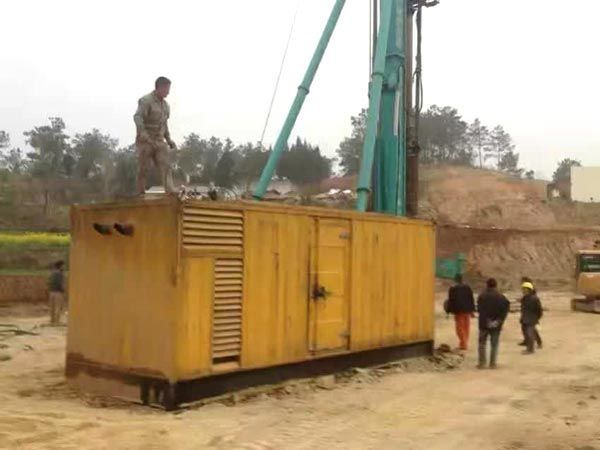 屯溪如何判断水冷式机油散热器密封件是否需要更换？